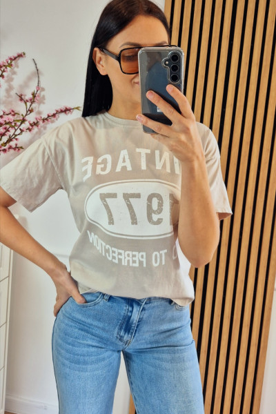 T-shirt vintage beż 4