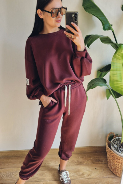 Komplet dresowy bordo 2