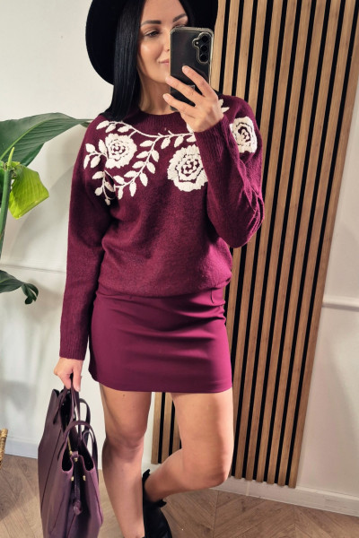 Sweter bordo z kwiatuszkami haft