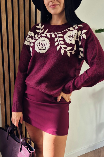 Sweter bordo z kwiatuszkami haft 4